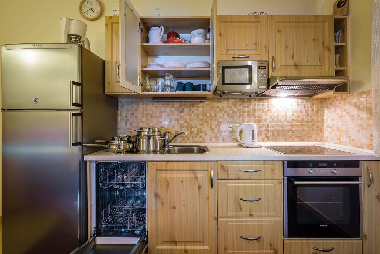 Guest House Privat Pod Lesom เปาชินา เลโฮตา ภายนอก รูปภาพ